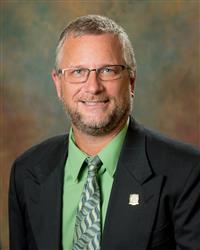  Douglas Rivers